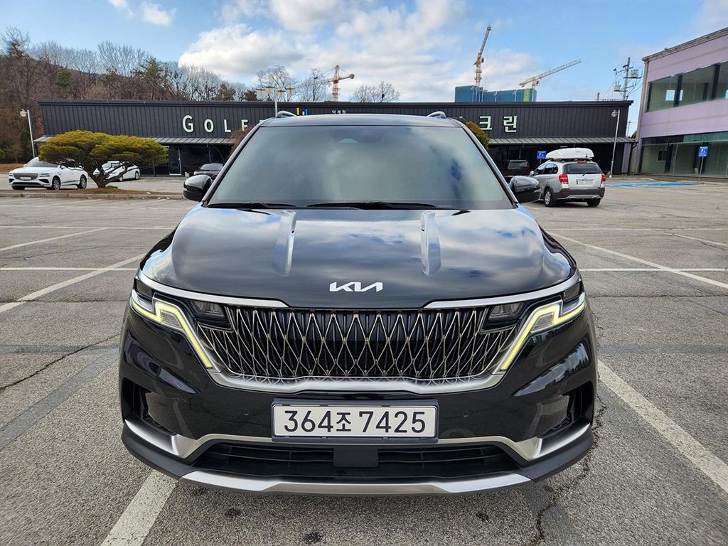 KIA Carnival - Vista 2