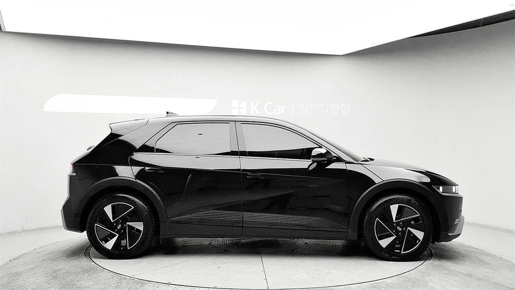 HYUNDAI Ioniq 5 - Vista 4