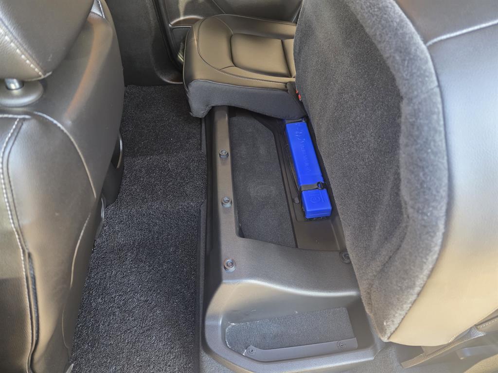 Chevrolet ?Colorado 2022 Gris - Importación desde Corea - HF Imports Iquique - Foto 17