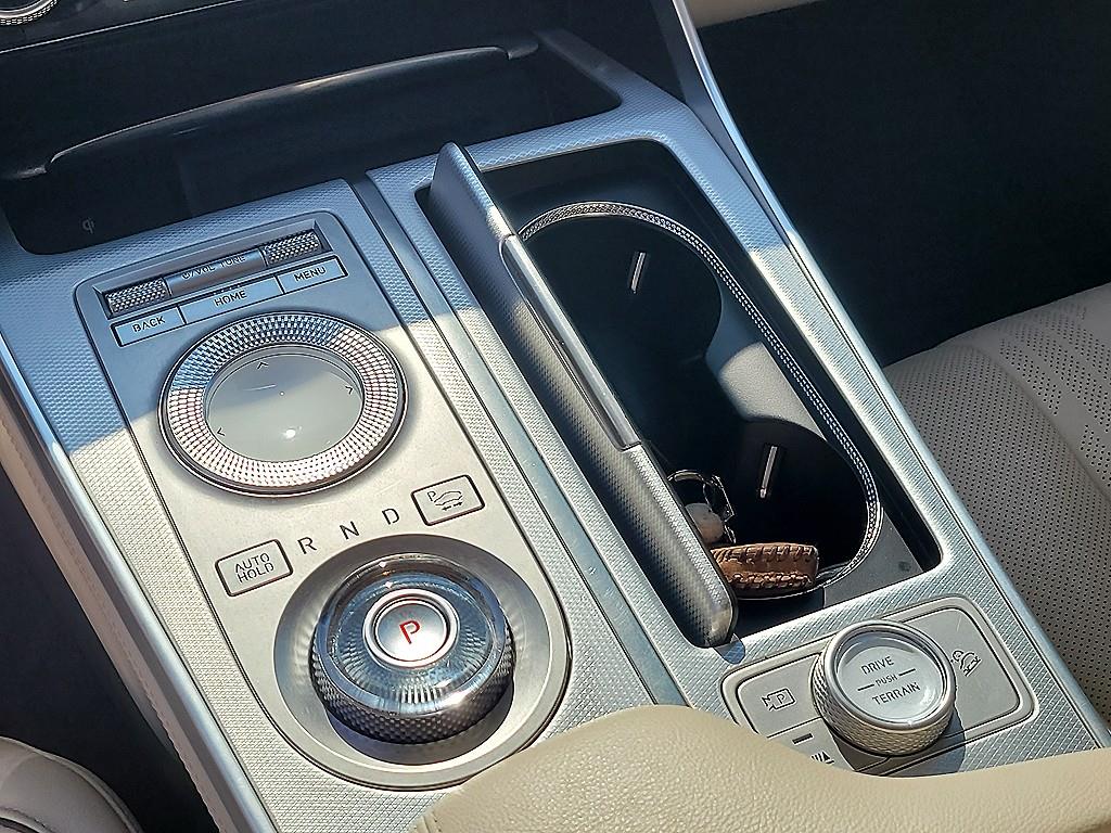 Genesis GV80 - Vista 11