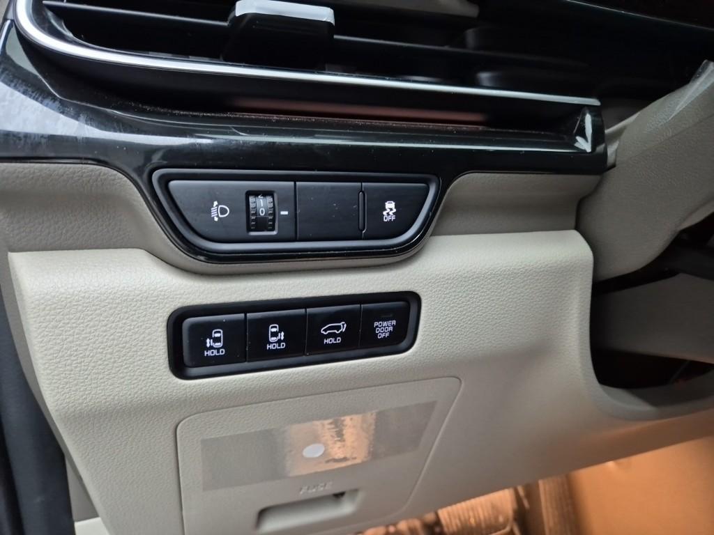 KIA Carnival 2025 Blanco - Importación desde Corea - HF Imports Iquique - Foto 17