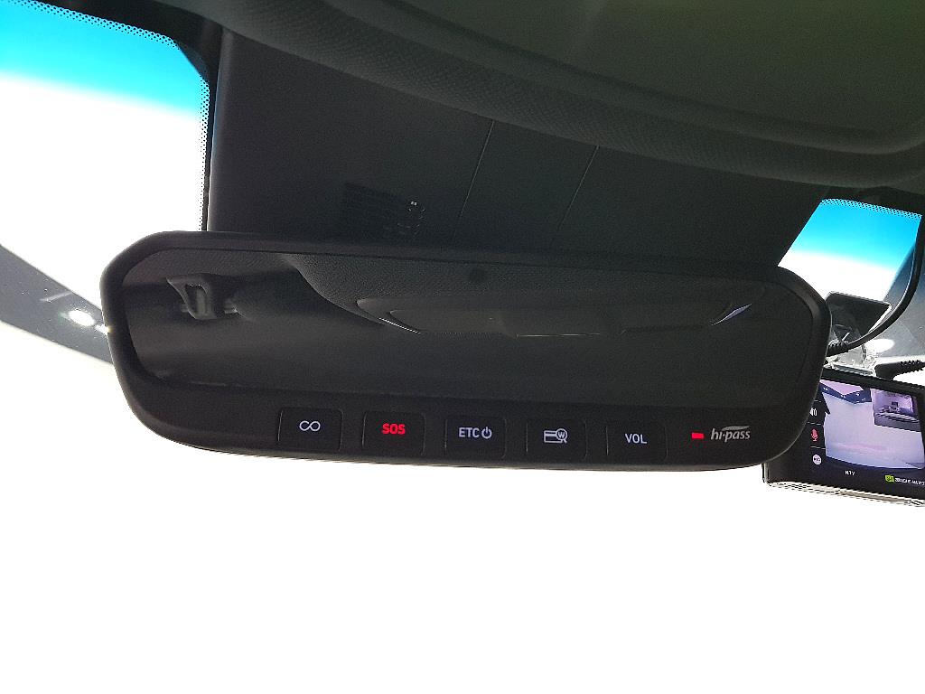 Genesis G70 - Vista 11