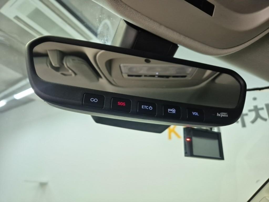 Chevrolet ?Colorado 2021 Negro - Importación desde Corea - HF Imports Iquique - Foto 16