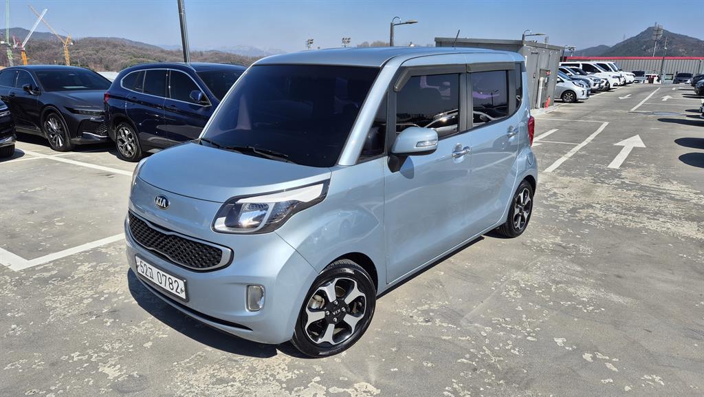 KIA Ray 2016 skyblue - Importación desde Corea - HF Imports Iquique - Foto 1