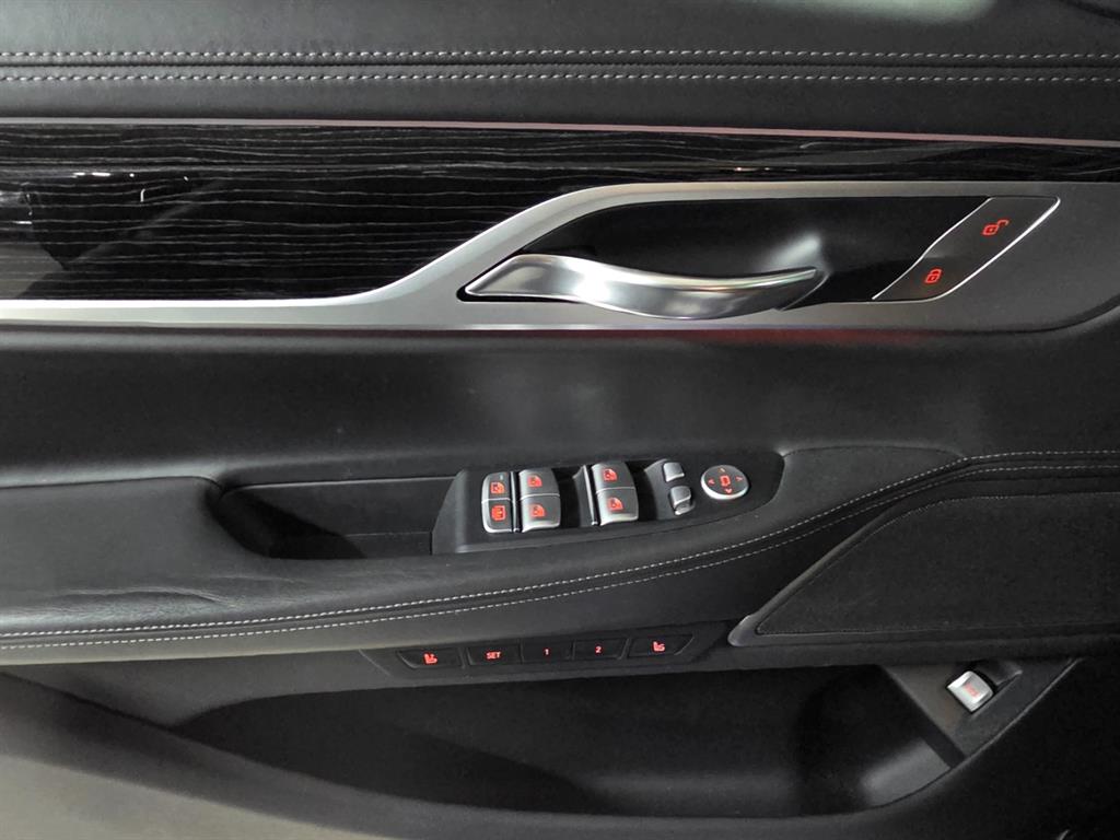 BMW 7 Series 2018 Negro - Importación desde Corea - HF Imports Iquique - Foto 16