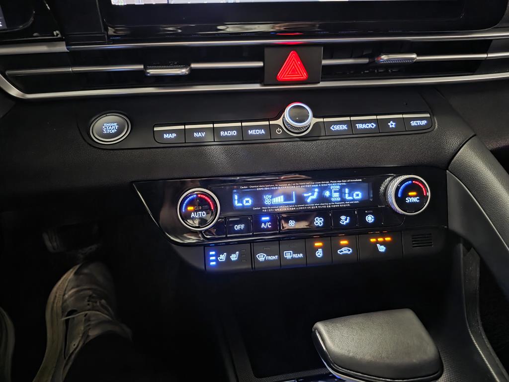 HYUNDAI Avante 2021 Blanco - Importación desde Corea - HF Imports Iquique - Foto 15