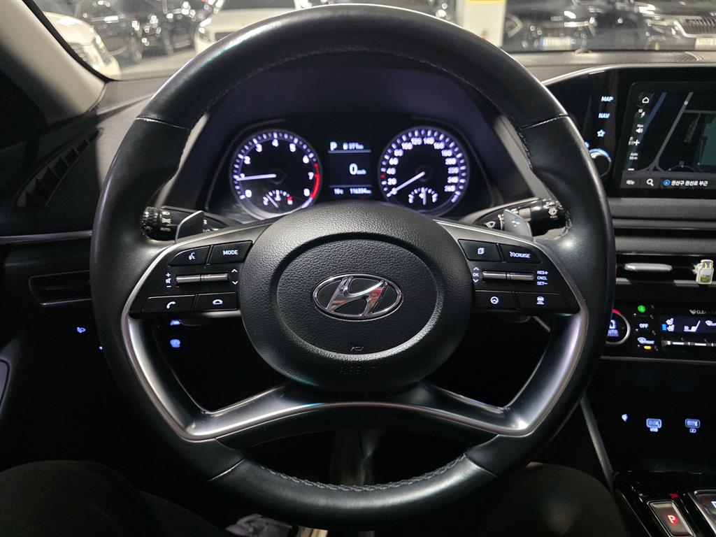 HYUNDAI Sonata - Vista 11