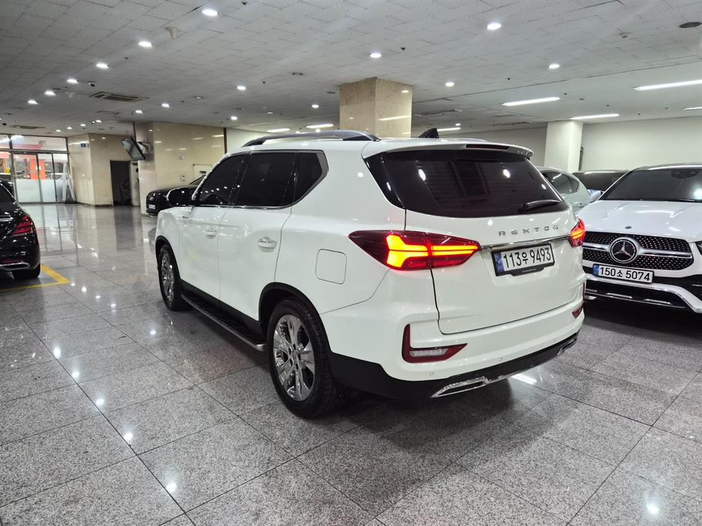 Ssangyong Rexton - Vista 3