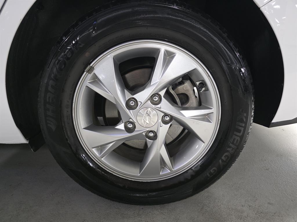 HYUNDAI Avante 2021 Blanco - Importación desde Corea - HF Imports Iquique - Foto 19