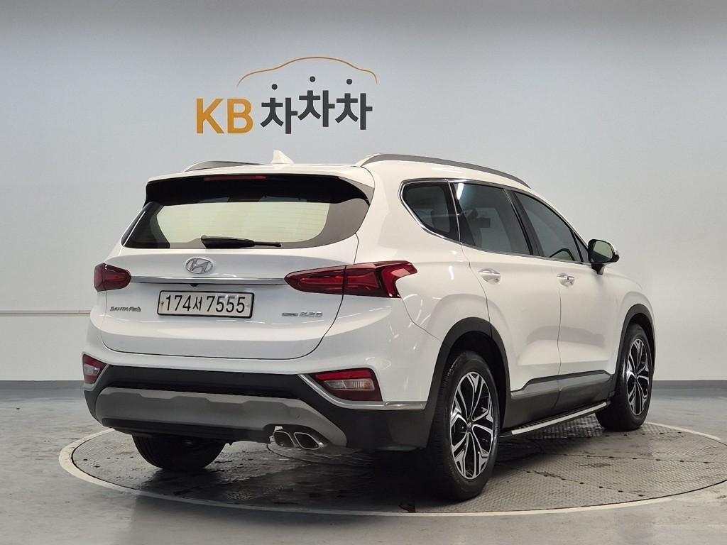 HYUNDAI Santa Fe - Vista 4