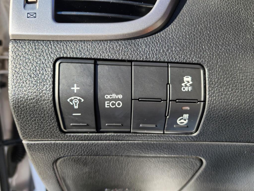 HYUNDAI i30 2014 Blanco - Importación desde Corea - HF Imports Iquique - Foto 19