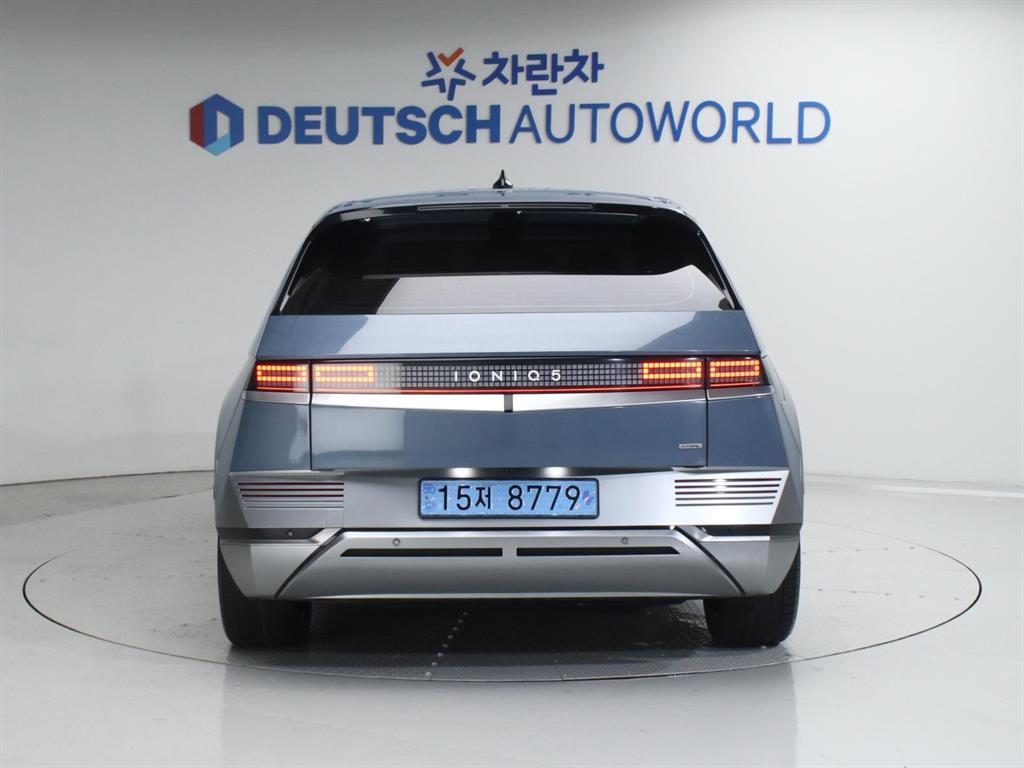 HYUNDAI Ioniq 5 - Vista 4