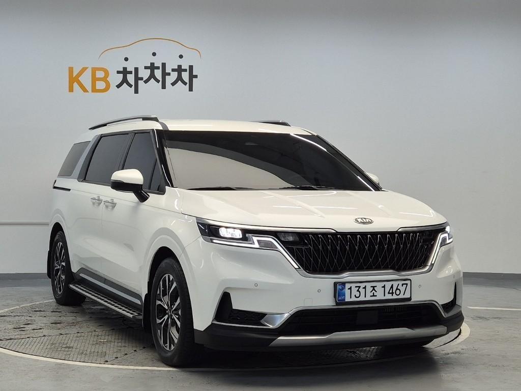 KIA Carnival - Vista 4