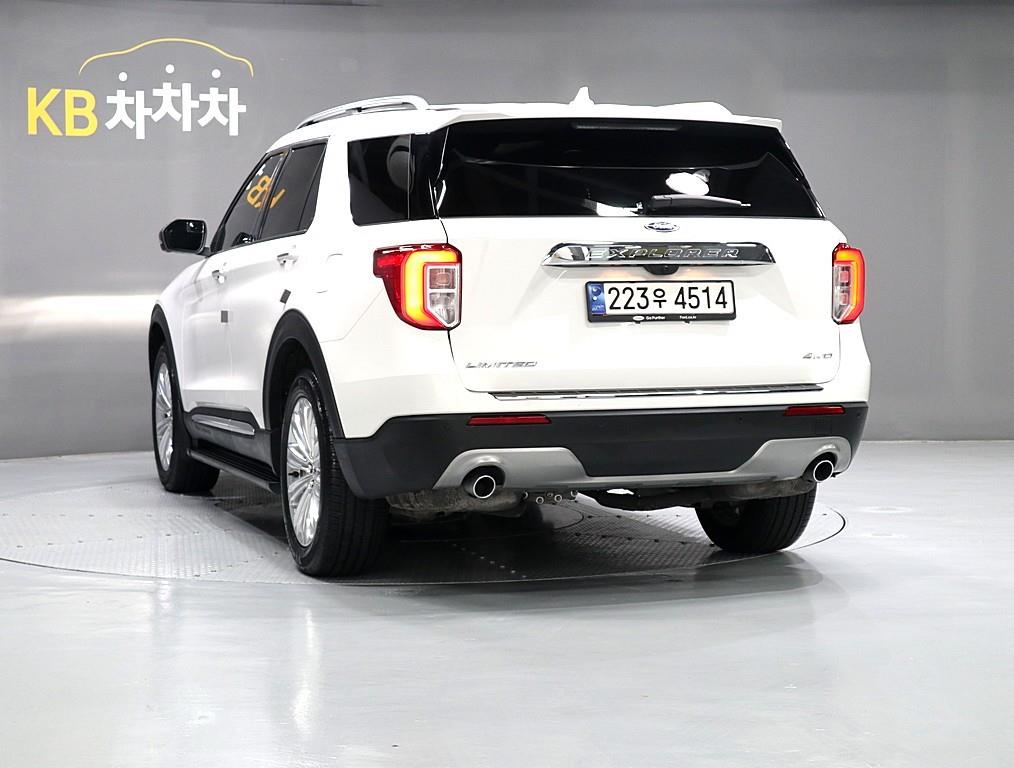 Ford Explorer - Vista 4