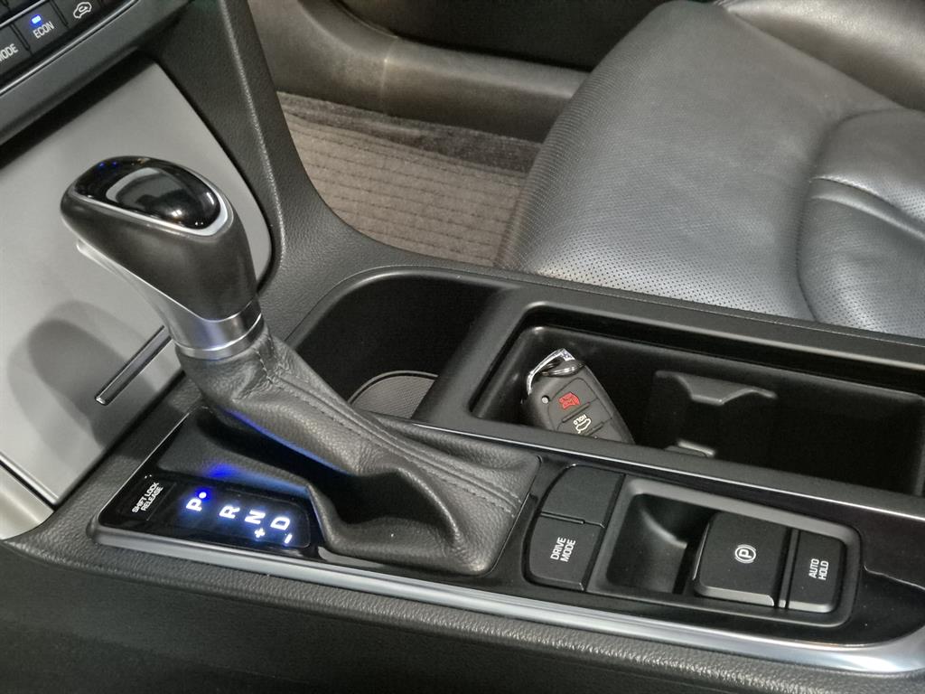 HYUNDAI Sonata - Vista 9