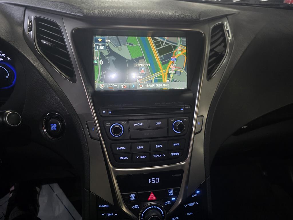 HYUNDAI Grandeur - Vista 12