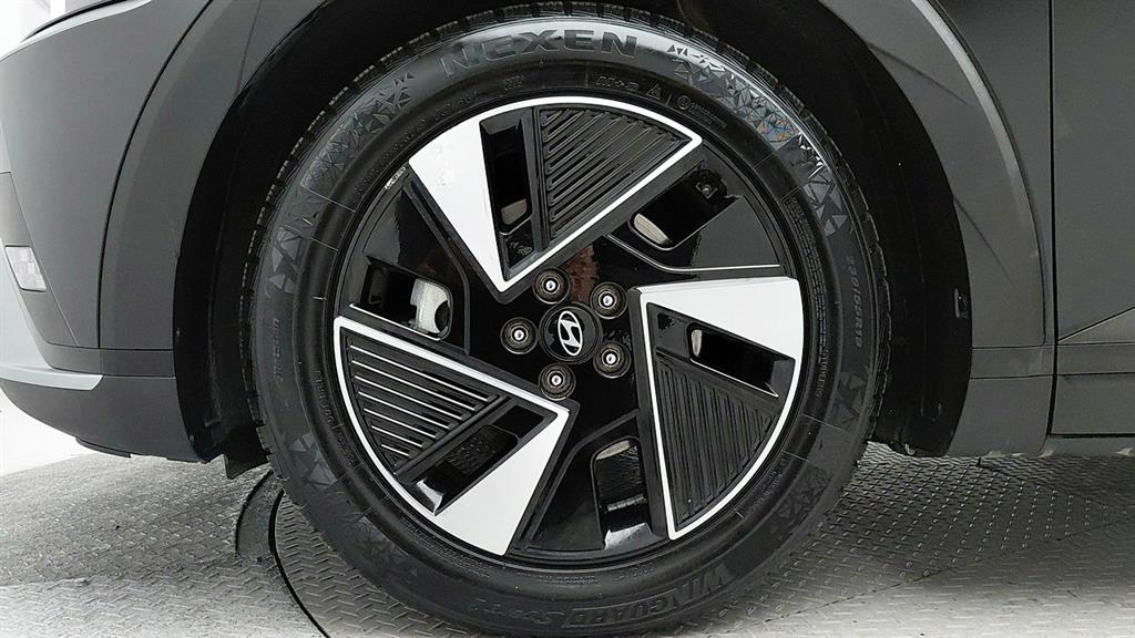 HYUNDAI Ioniq 5 - Vista 5