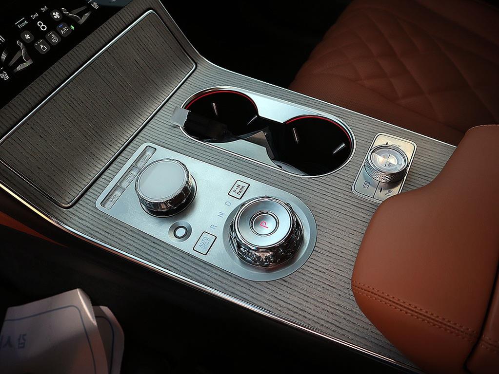 Genesis GV80 2024 Negro - Importación desde Corea - HF Imports Iquique - Foto 12