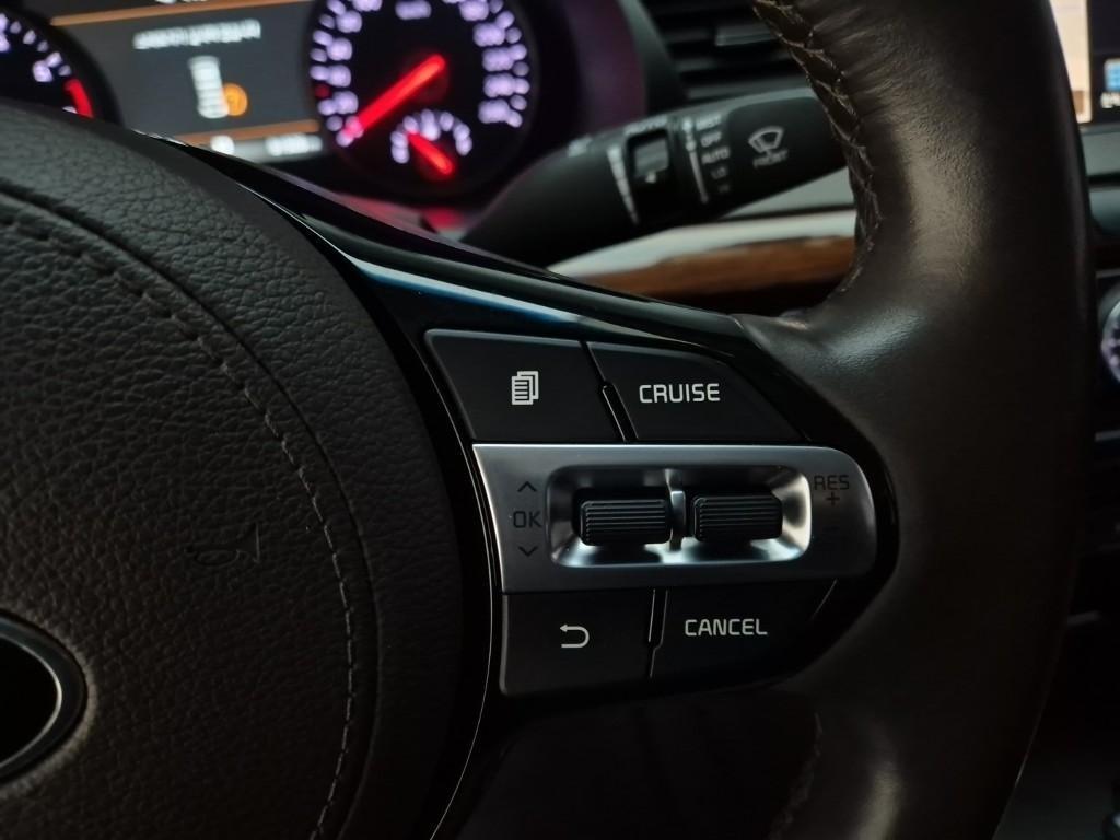 KIA K7 2017 Negro - Importación desde Corea - HF Imports Iquique - Foto 15