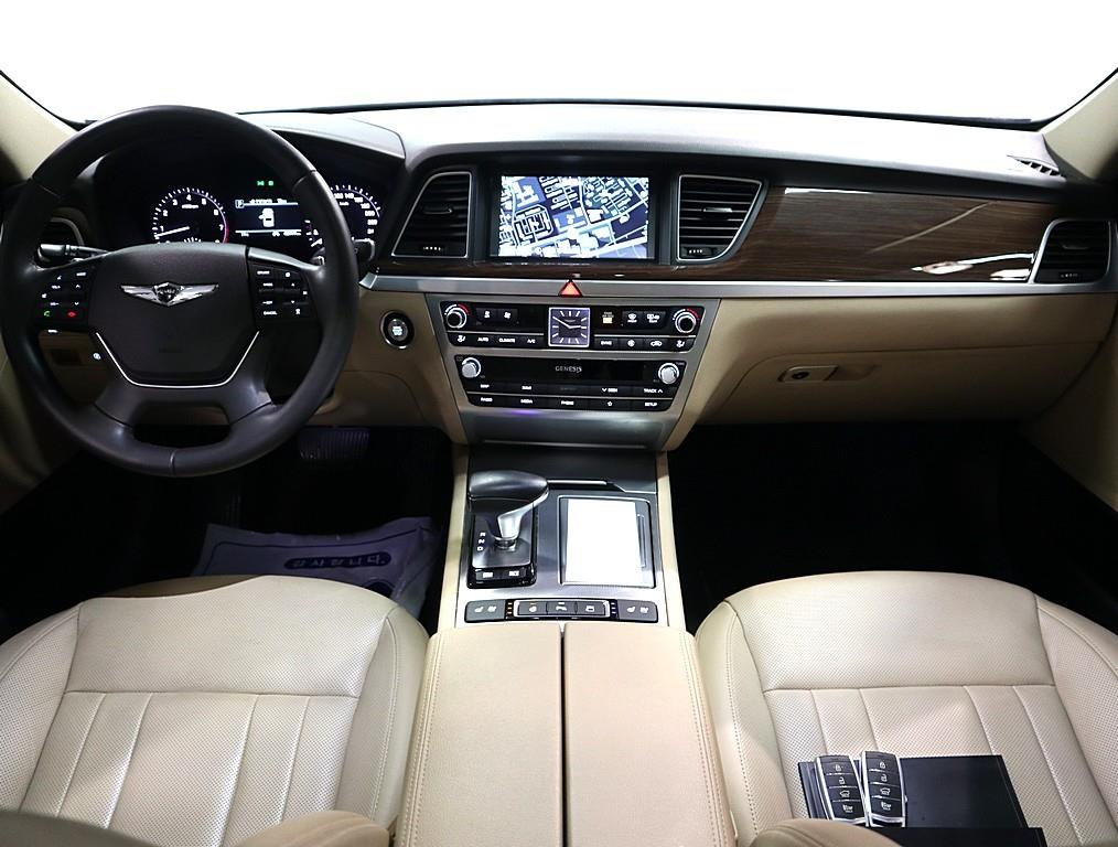 Genesis G80 - Vista 5