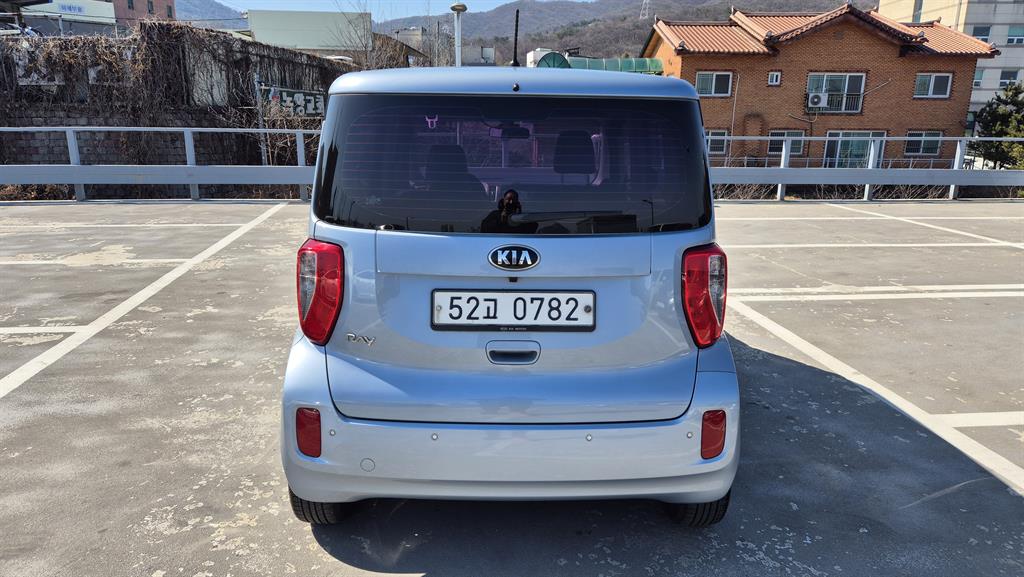 KIA Ray - Vista 2