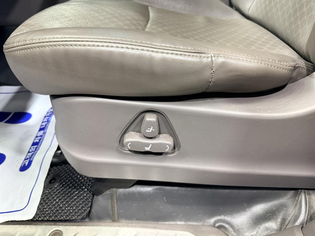 Ssangyong Korando - Vista 12