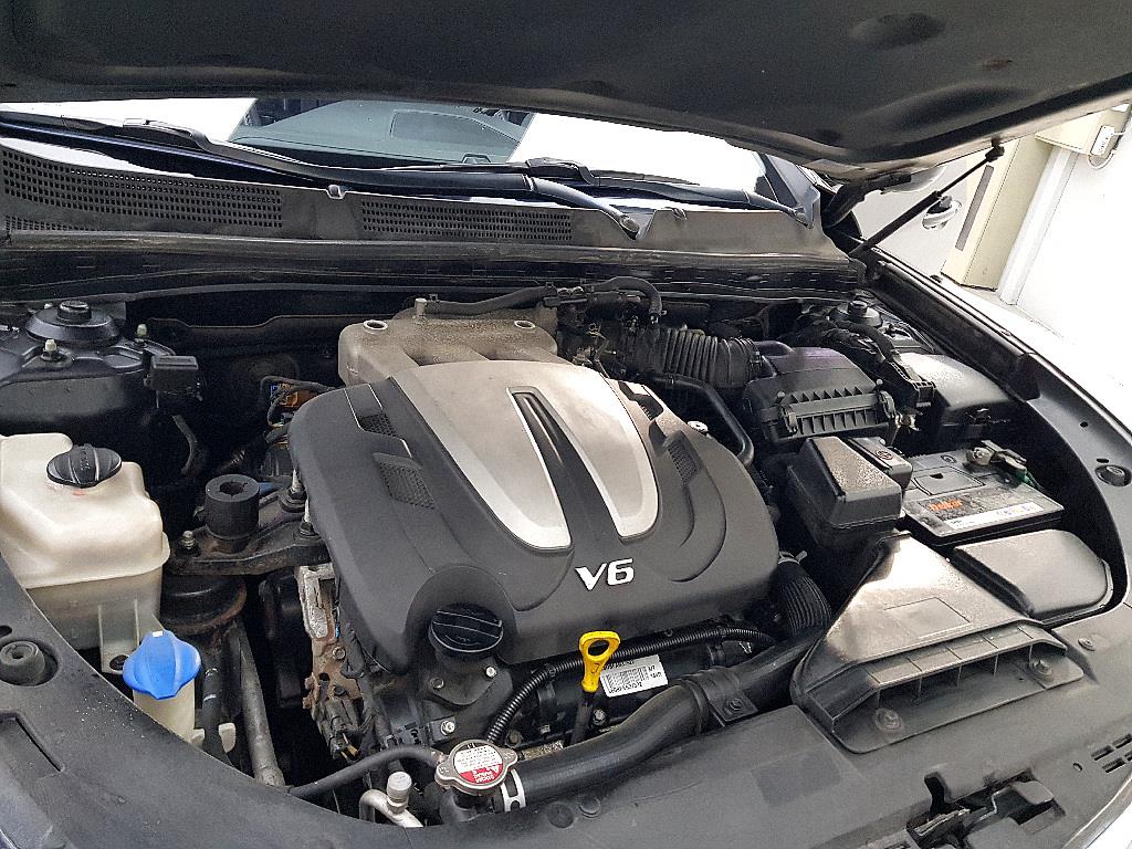 HYUNDAI Grandeur - Vista 6