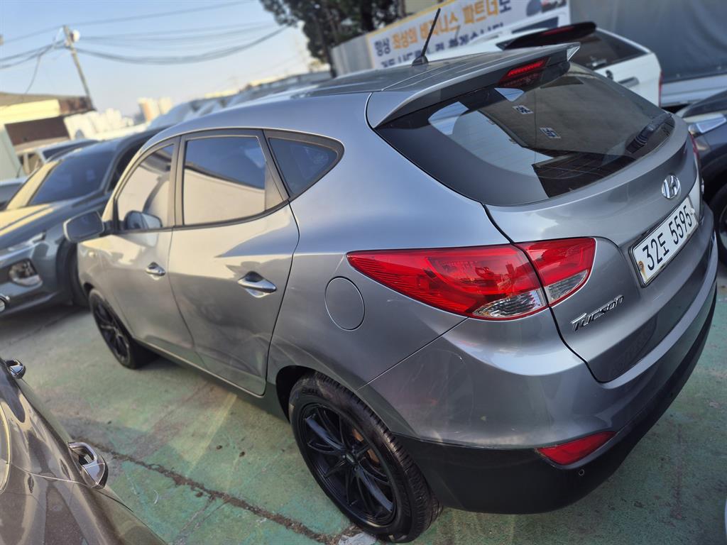 HYUNDAI Tucson - Vista 6