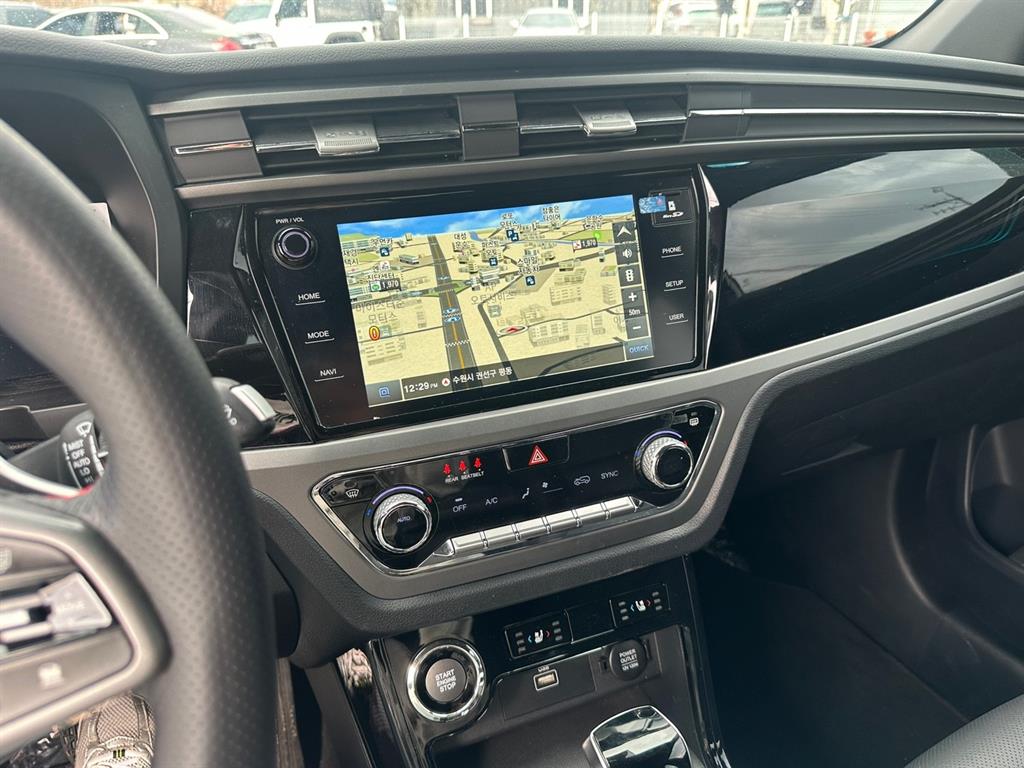 Ssangyong Korando - Vista 5