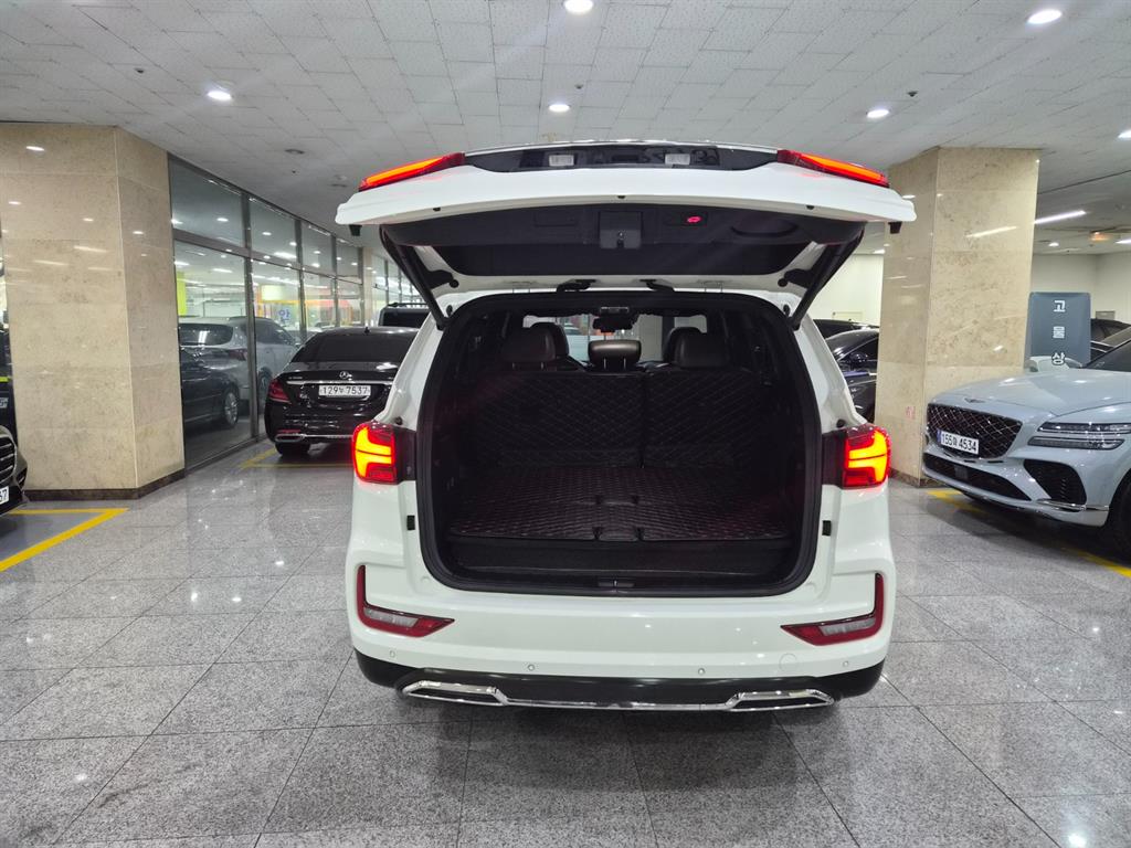 Ssangyong Rexton - Vista 5