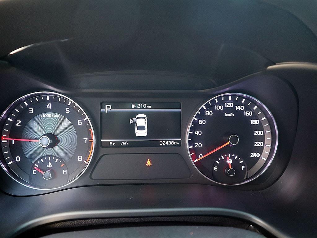 KIA K3 2022 Gris - Importación desde Corea - HF Imports Iquique - Foto 9