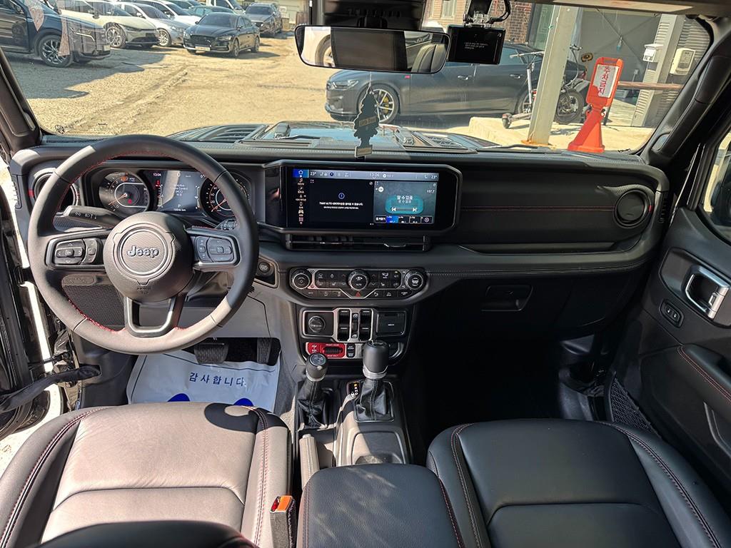 Jeep Wrangler - Vista 9