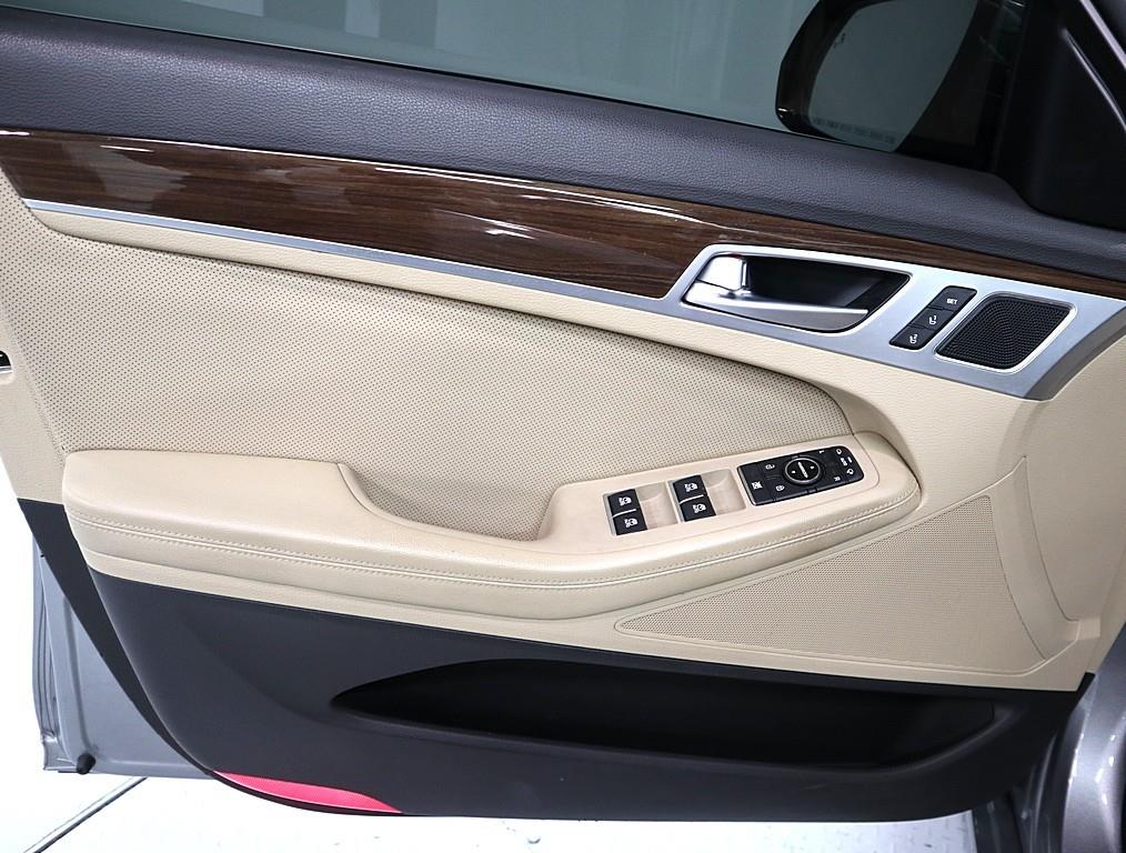 Genesis G80 - Vista 8