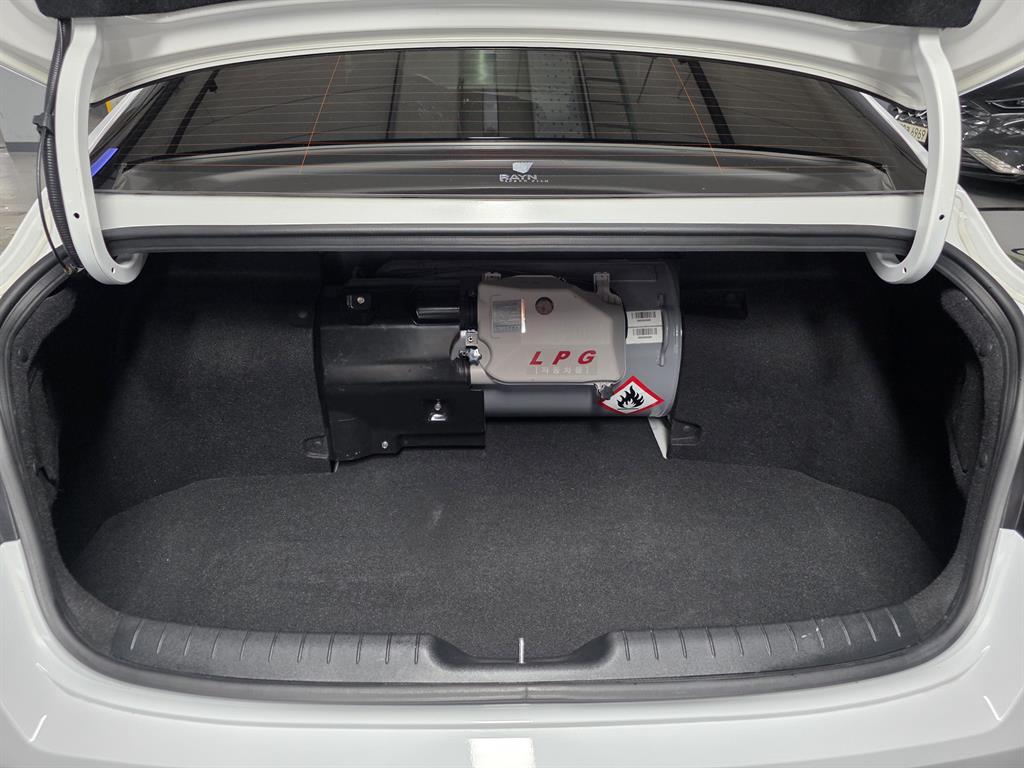 HYUNDAI Avante 2021 Blanco - Importación desde Corea - HF Imports Iquique - Foto 20