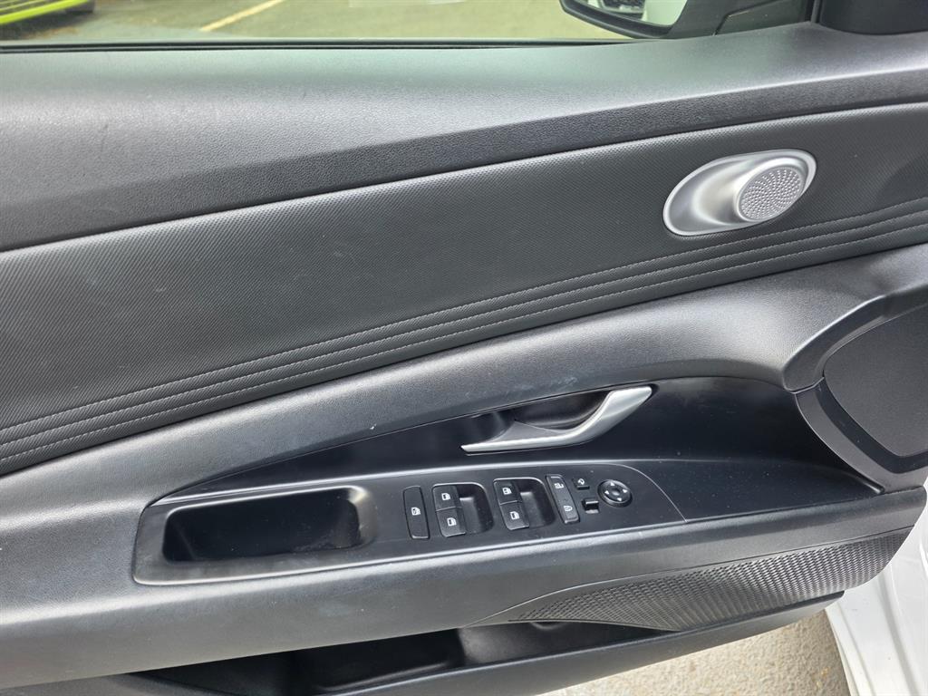 HYUNDAI Avante 2021 Blanco - Importación desde Corea - HF Imports Iquique - Foto 15