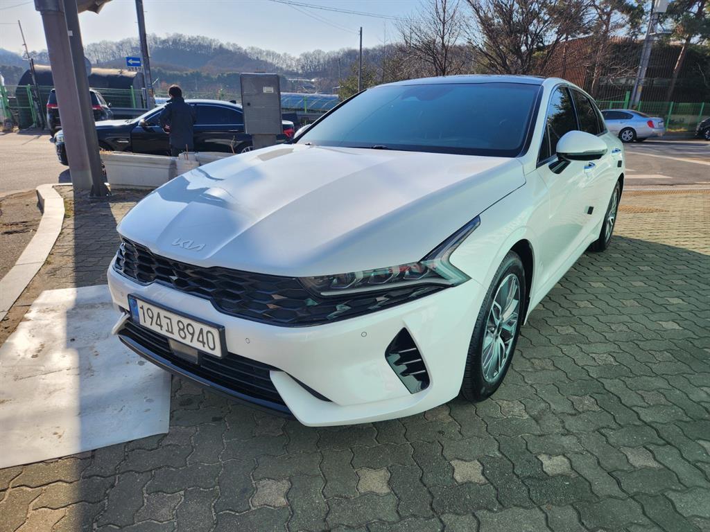 KIA K5 2022 Blanco - Importación desde Corea - HF Imports Iquique - Foto 1