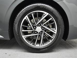 HYUNDAI Grandeur - Vista 6