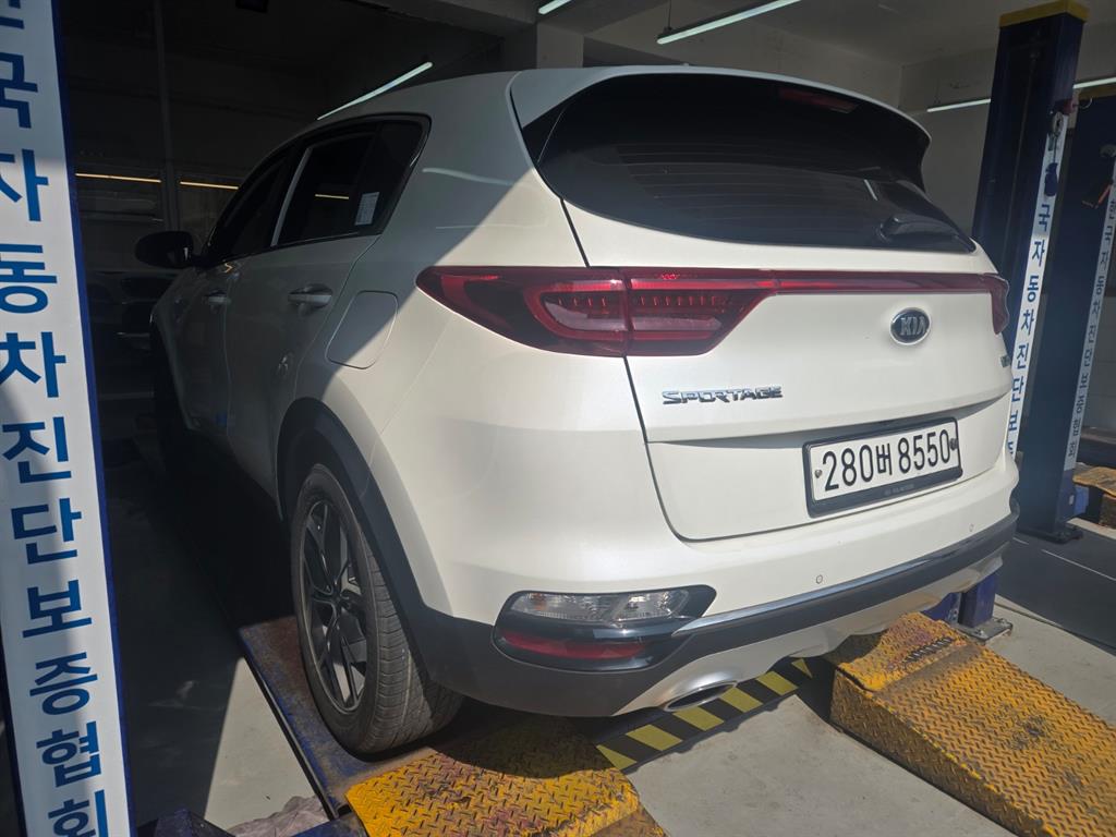 KIA Sportage - Vista 4