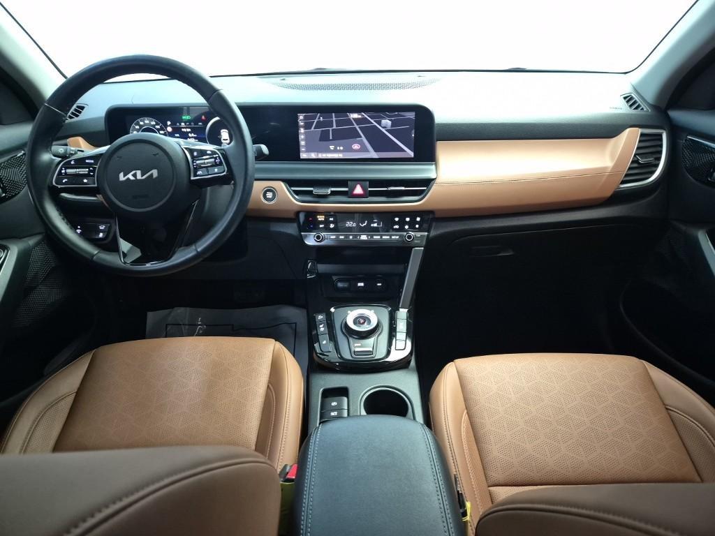 KIA Seltos - Vista 7