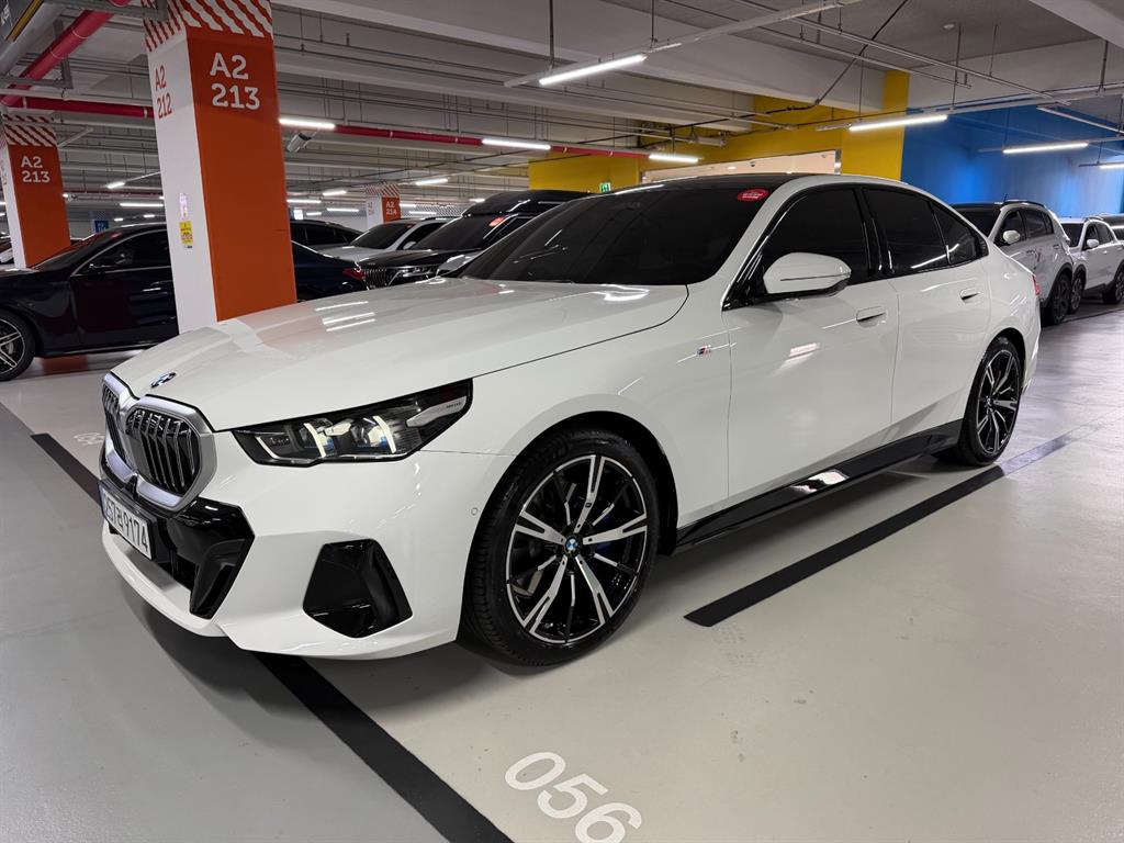 BMW 5 Series - Vista 2