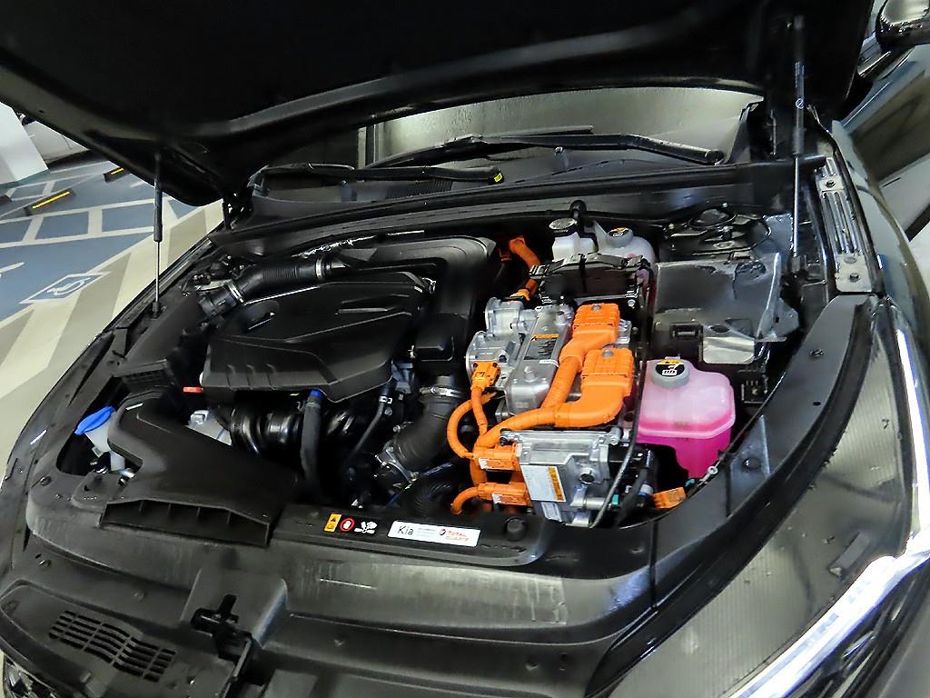 KIA K5 2023 Negro - Importación desde Corea - HF Imports Iquique - Foto 19