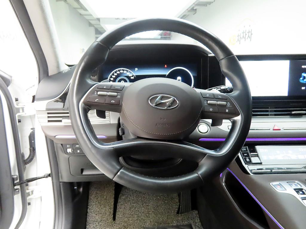 HYUNDAI Grandeur - Vista 7