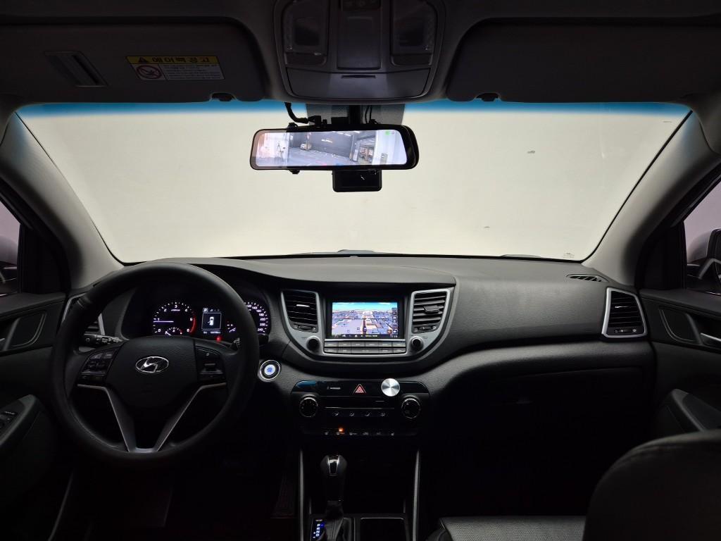 HYUNDAI Tucson - Vista 5