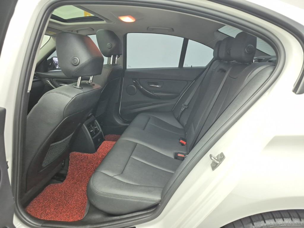 BMW 3 series - Vista 12