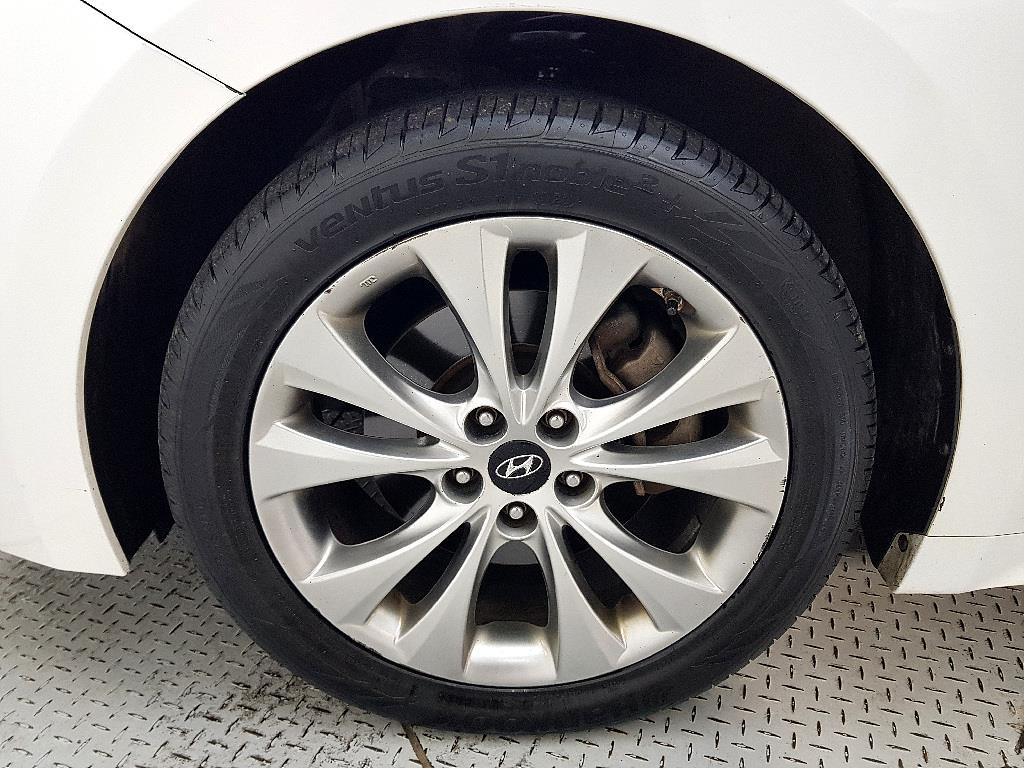 HYUNDAI Grandeur 2011 Blanco - Importación desde Corea - HF Imports Iquique - Foto 20