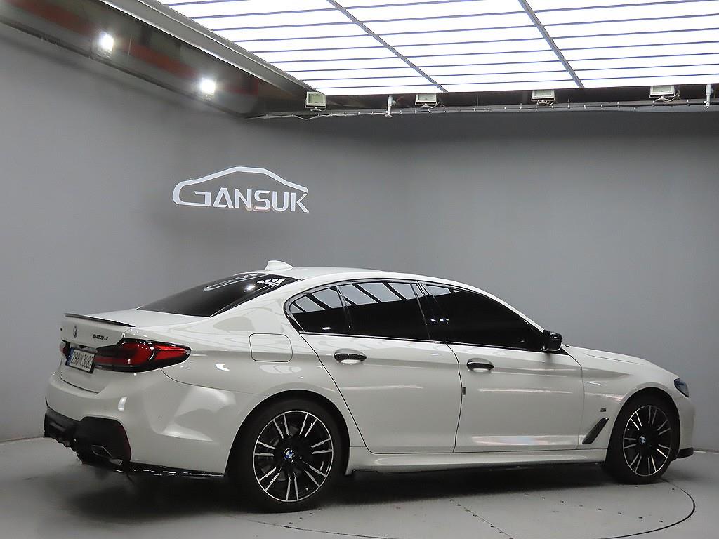 BMW 5 Series - Vista 7