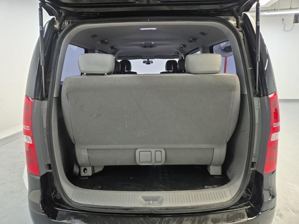 HYUNDAI Starex 2018 Negro - Importación desde Corea - HF Imports Iquique - Foto 18