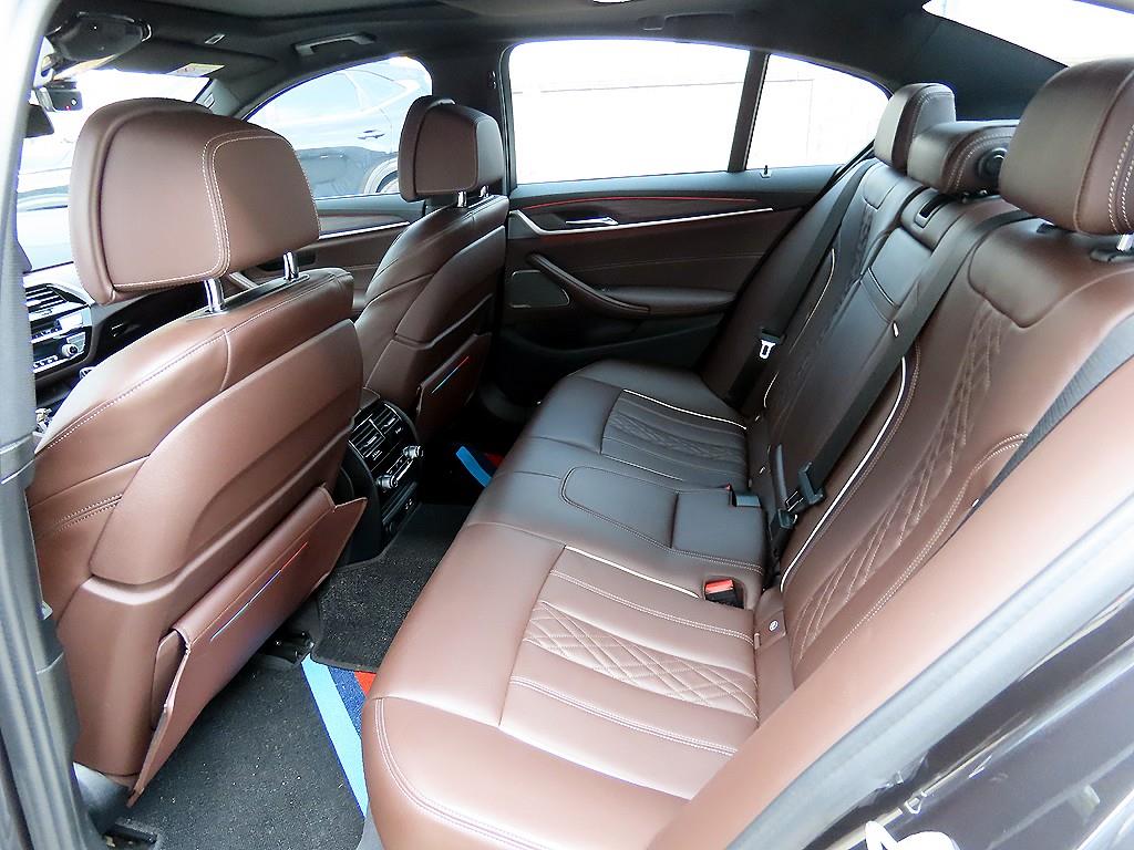 BMW 5 Series - Vista 6