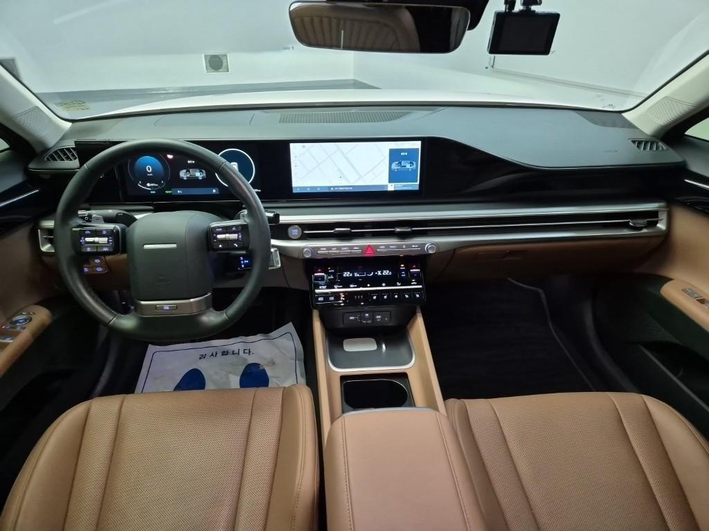 HYUNDAI Grandeur - Vista 7