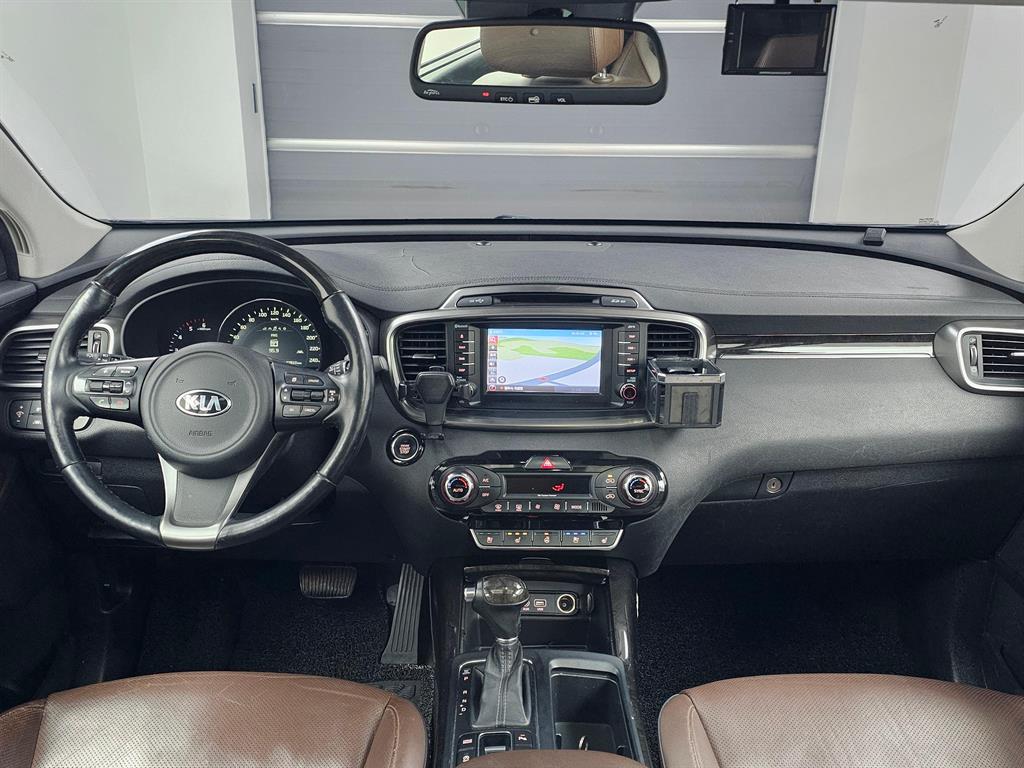 KIA Sorento - Vista 7